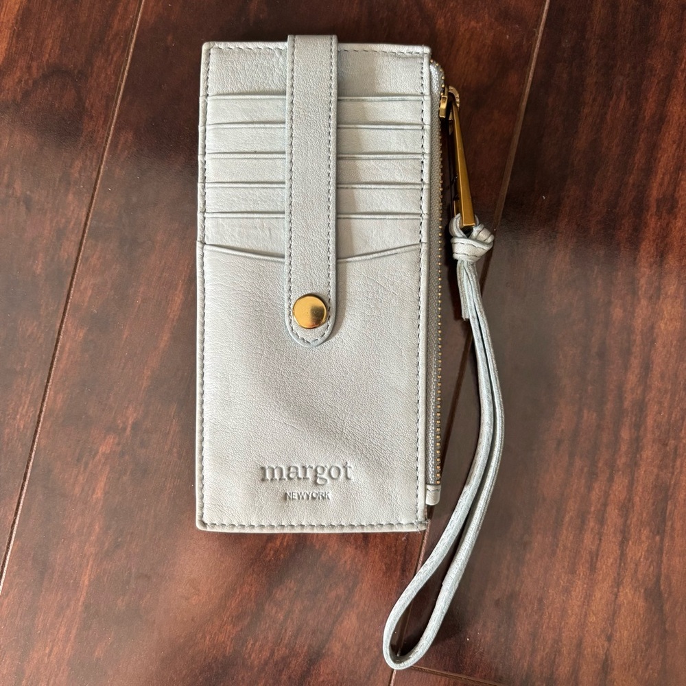 Margot New York Light Aqua Blue Leather Wallet - Picture 9 of 12